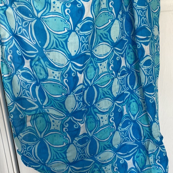 Lilly Pulitzer Riley Infinity Loop Scarf in What a Racket - Picture 4 of 6